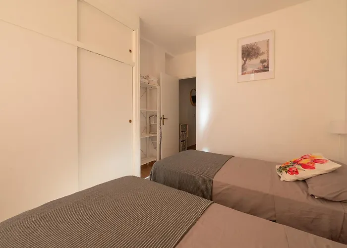 I Ref 059 * سانتا بولا